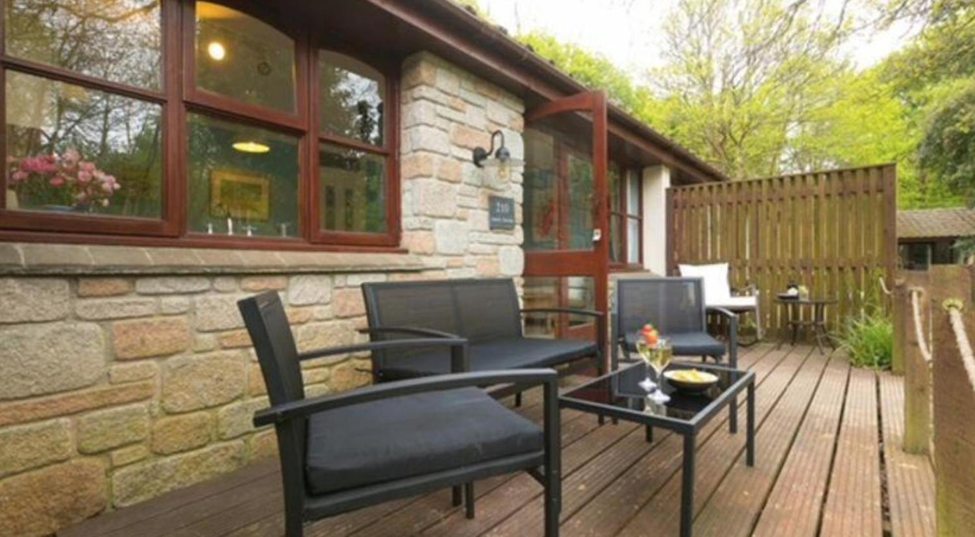 Rebels Retreat - 2-Bed Chalet Nr St Ives & Hayle Exterior photo